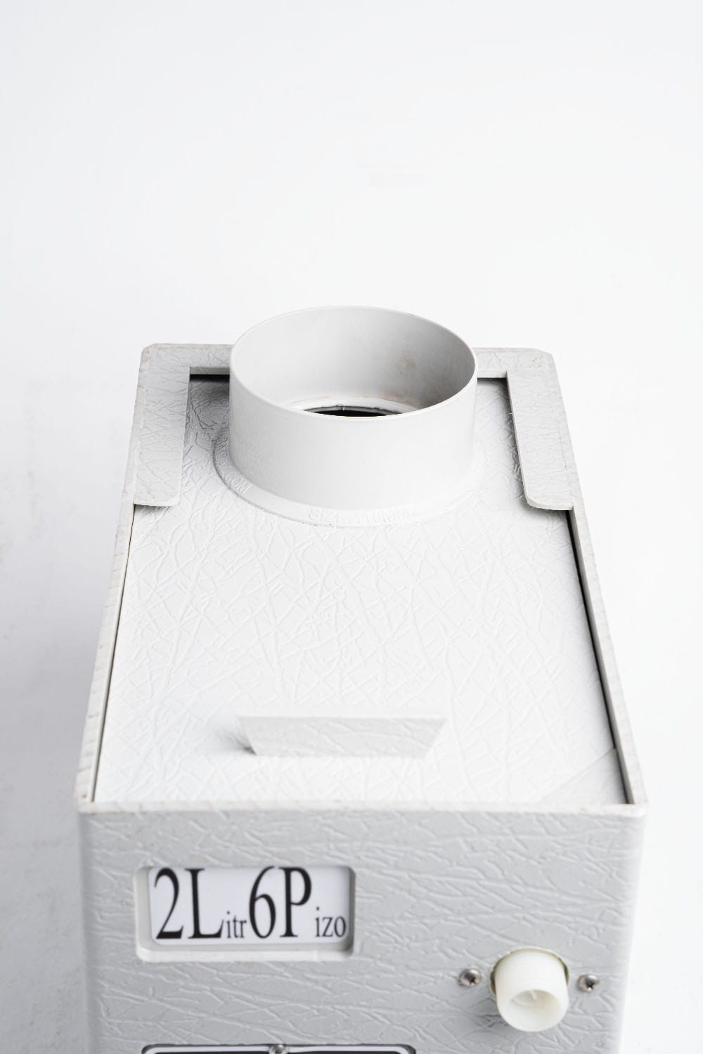 رطوبت ساز صنعتی مدل ۲ لیتری (2L6P)